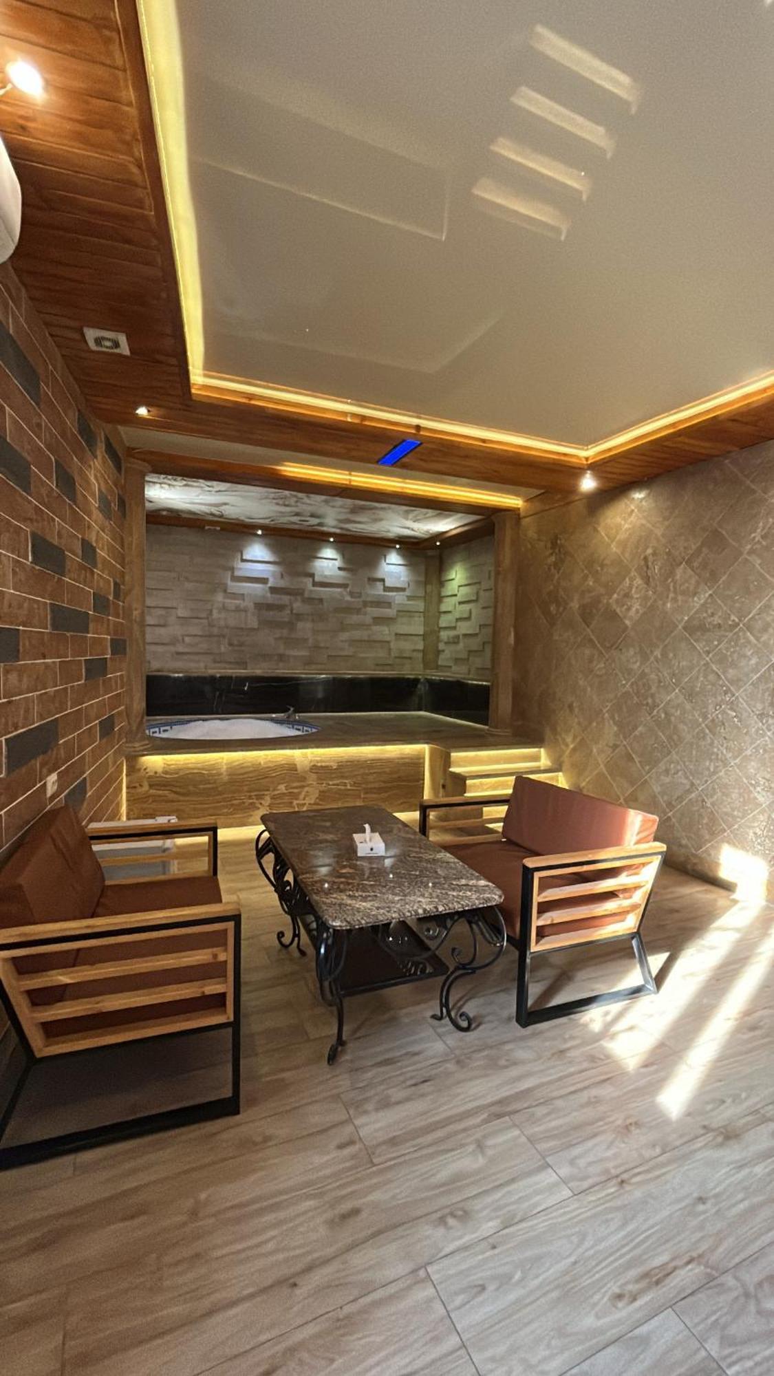 Aleppo Hotel Γιερεβάν Εξωτερικό φωτογραφία