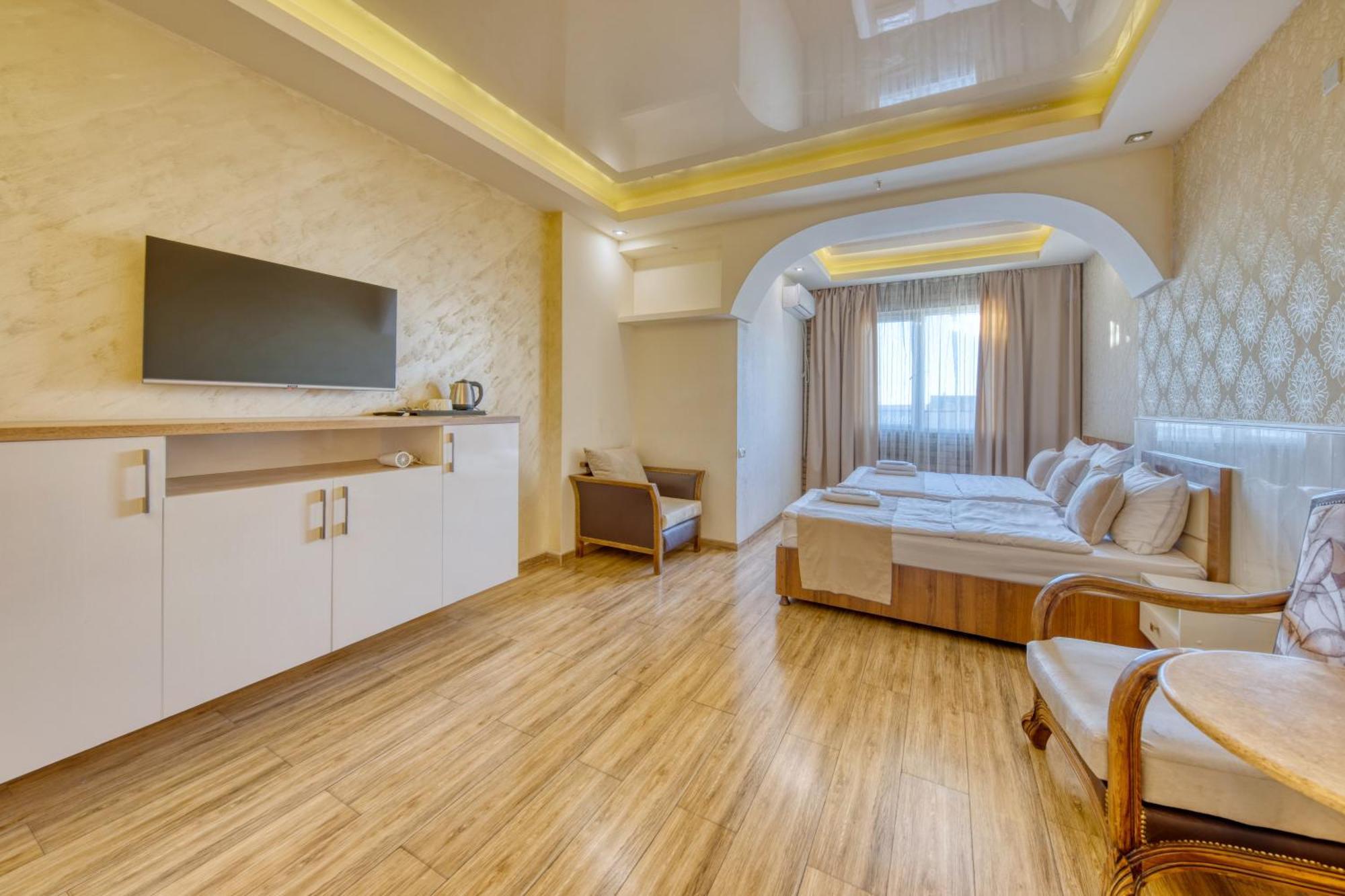 Aleppo Hotel Γιερεβάν Εξωτερικό φωτογραφία