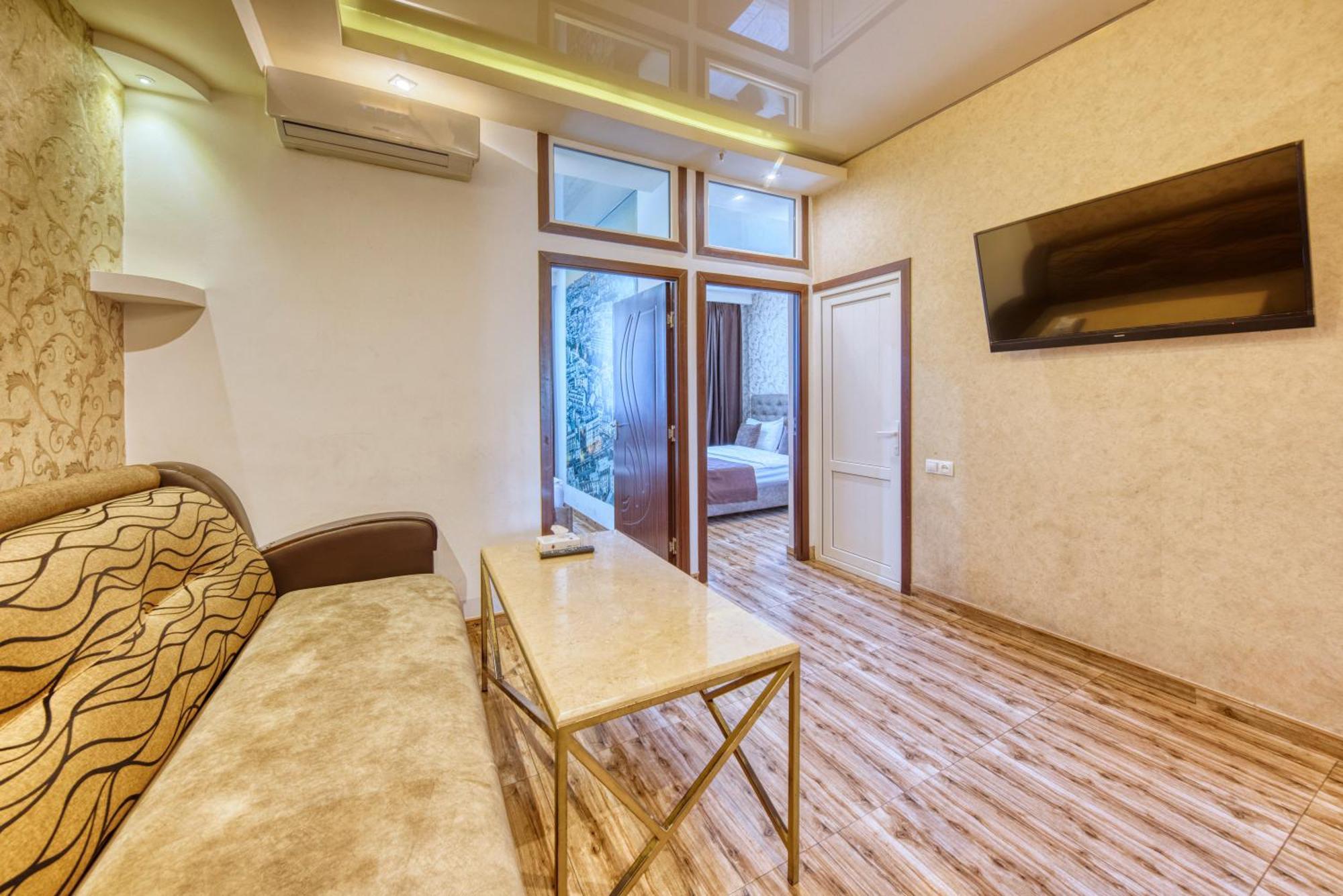 Aleppo Hotel Γιερεβάν Εξωτερικό φωτογραφία