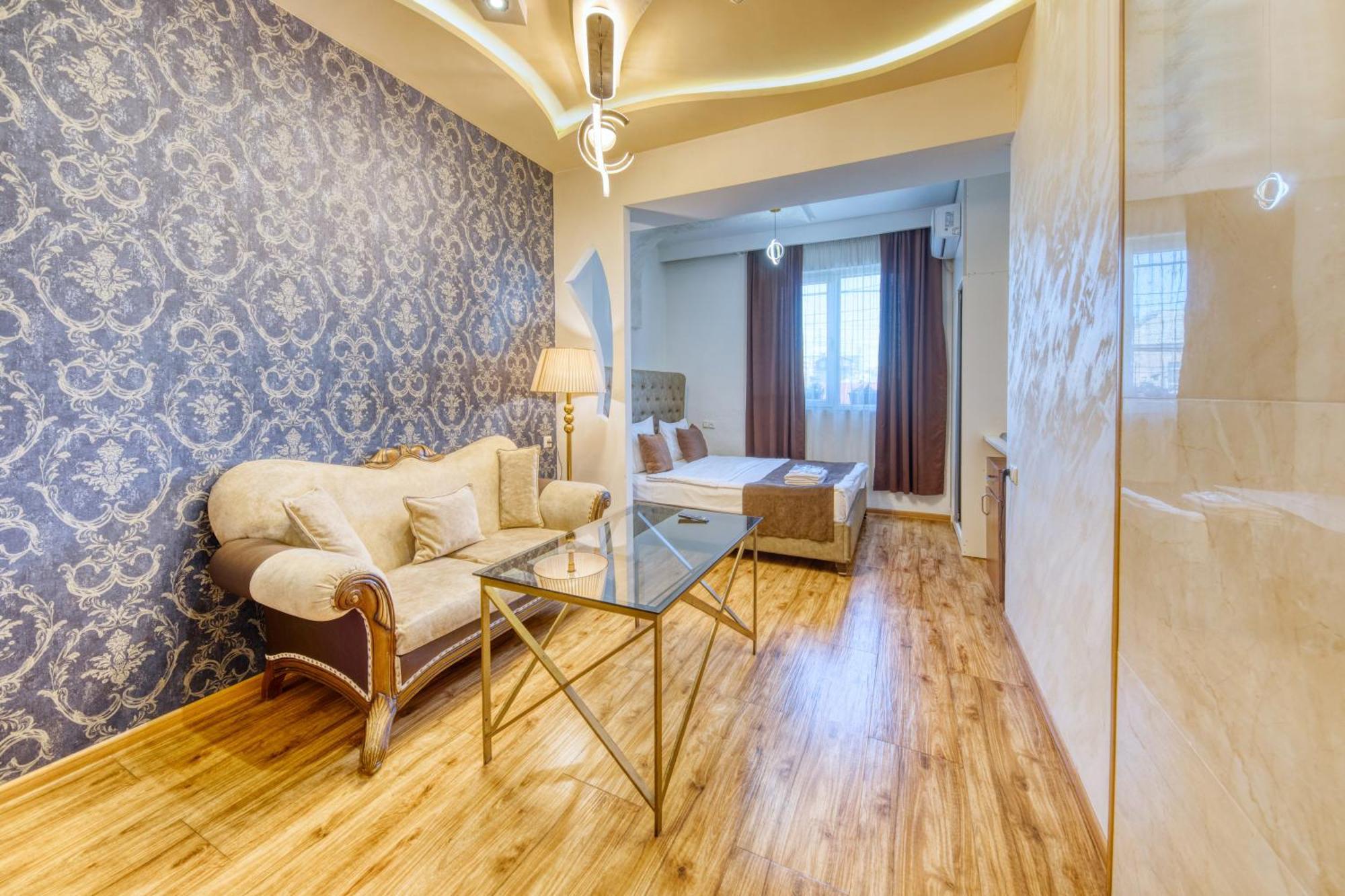 Aleppo Hotel Γιερεβάν Εξωτερικό φωτογραφία